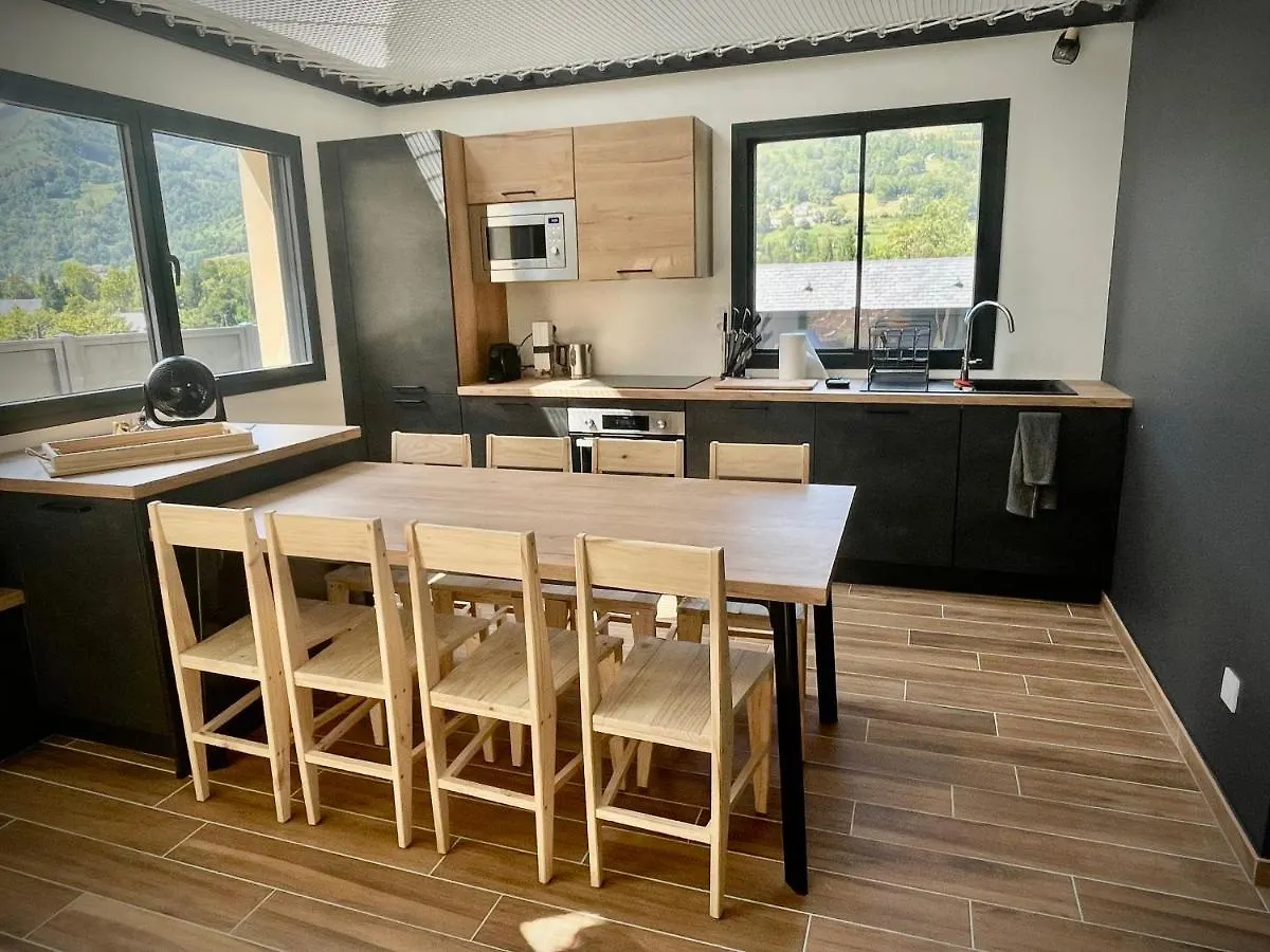 Prázdninový dům L'Eterle, Maison De Montagne Aucun